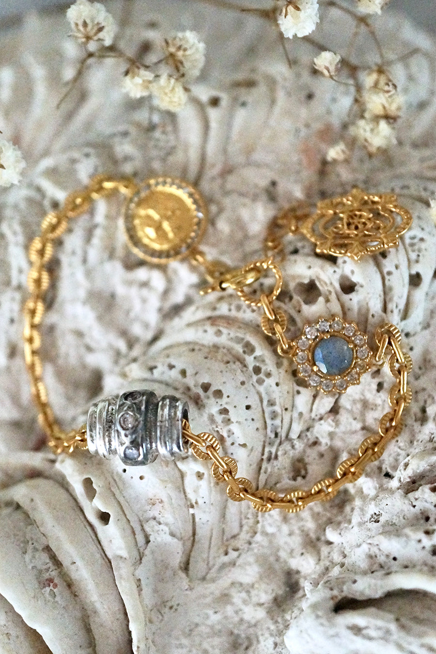BRACELETS – Monsieur Blonde