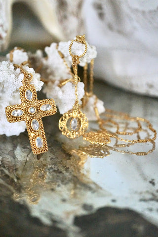 Non Merci Necklace