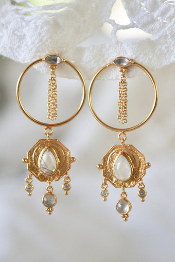 monsieur-blonde-gold-plated-earring-two-souls-01 