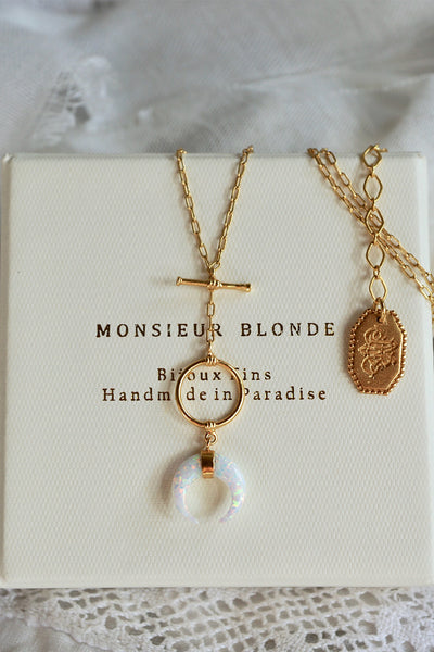 monsieur-blonde-gold-plated-necklace-moonlight-drive-01